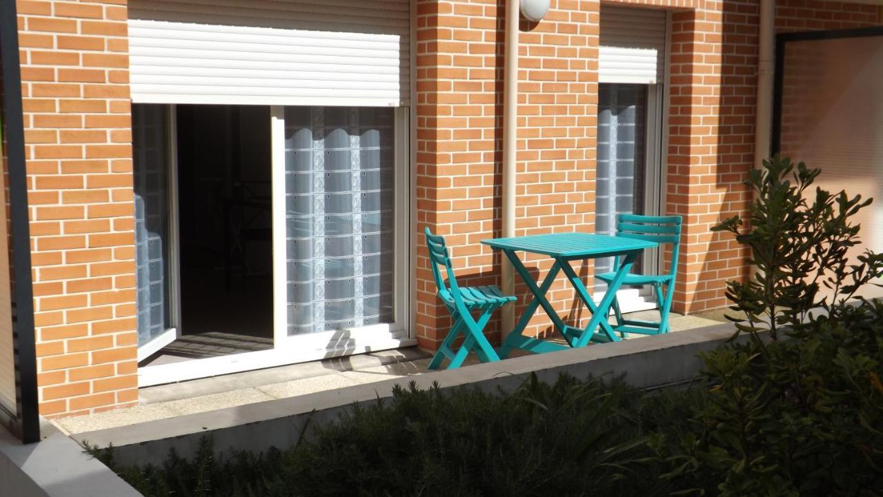 Appartement T2 ,Parking Prive,Terrasse, 10 Mns A Pieds De La Cite Corsaire Et Ses Plages Saint-Malo Exteriér fotografie